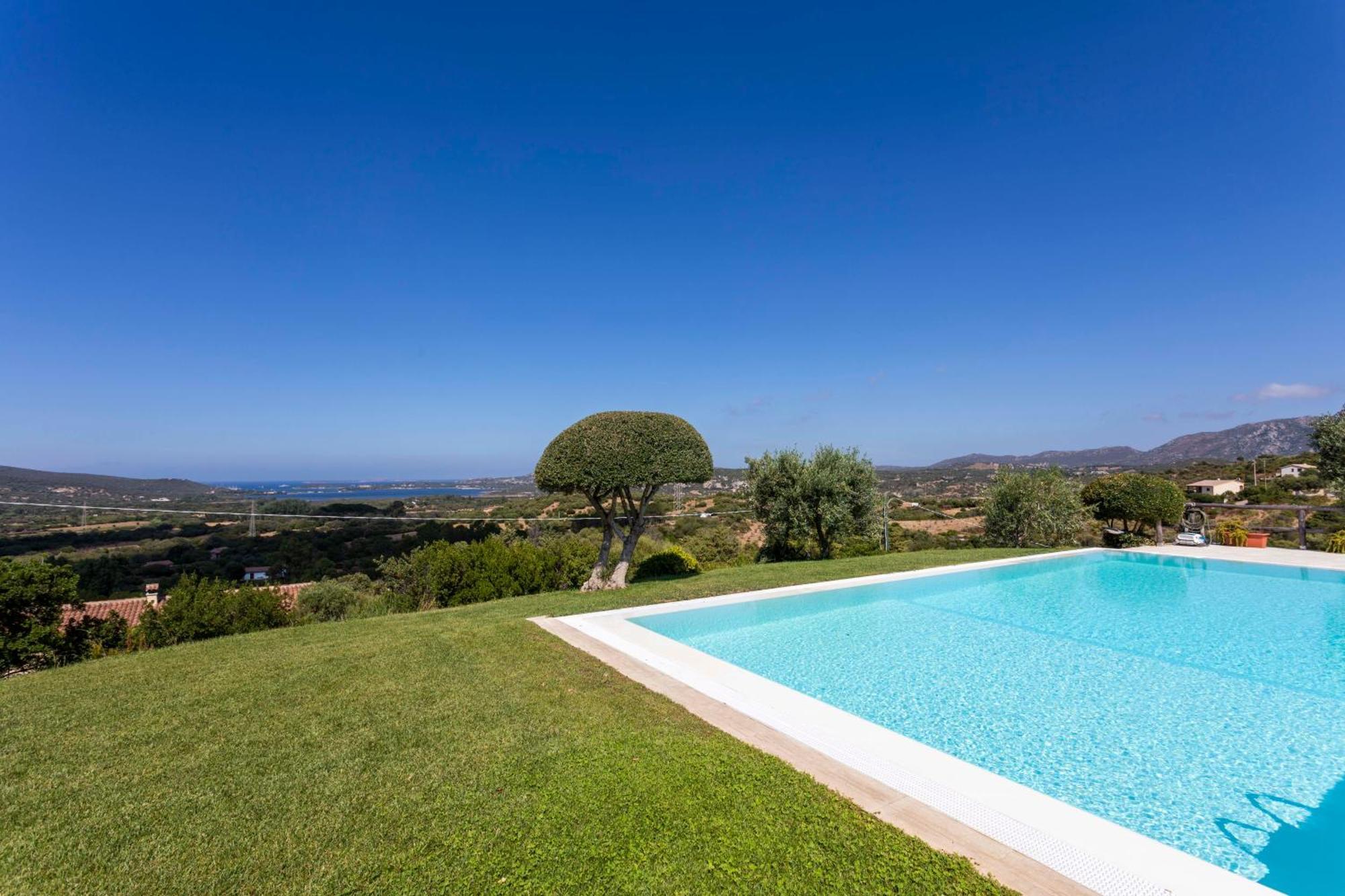Villa Alba Esclusiva Villa Con Piscina A Sfioro E Vista Mozzafiato Sul Mare 쿠그나나 외부 사진